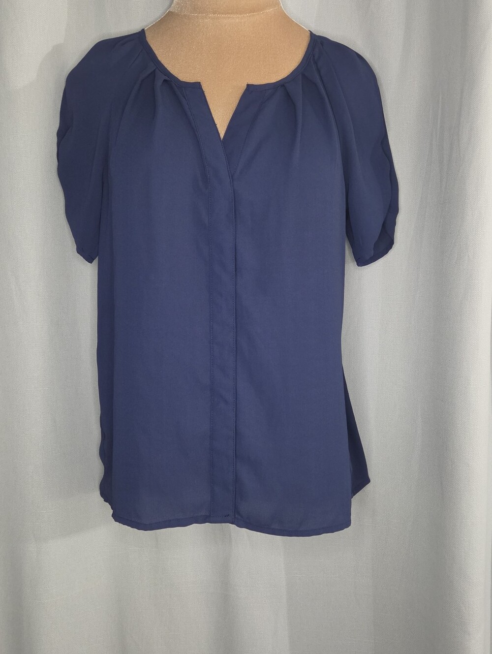 Moon Collection Navy Short Sleeve V-Neck Blouse Size Small